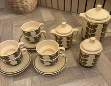 1960's 1970's Retro Vintage Tea/Coffee Set