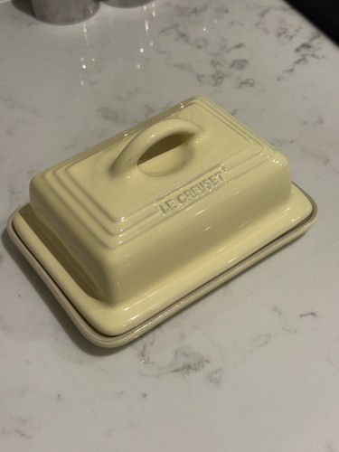 Creuset butter dish - le,