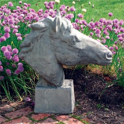 Horse head stone garden - horse's,