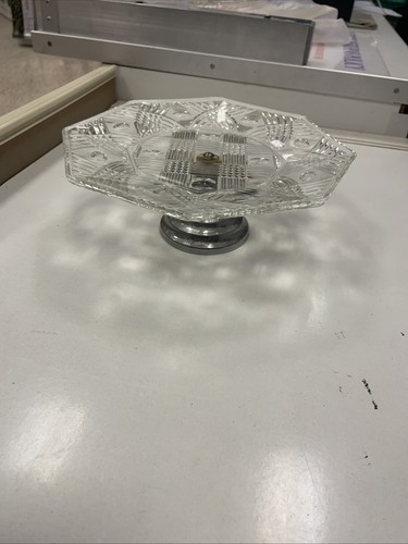 Vintage pressed glass cake - pressed,