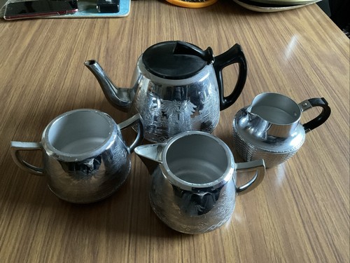 Swan brand wikka ware - swan,