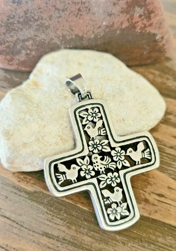 Beautiful large james avery - beautiful,