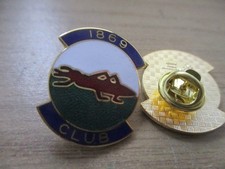 1869 club  rugby  enamel badge