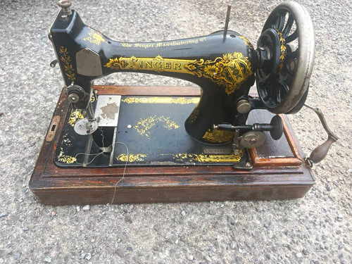 Singer vintage mechanical - singer,