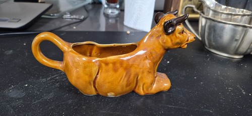 1950s treacle glaze gravy boat - 1950s,