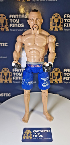 Ufc deluxe figure - ufc, chuck