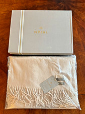 N PEAL STUNNING 100% CASHMERE
