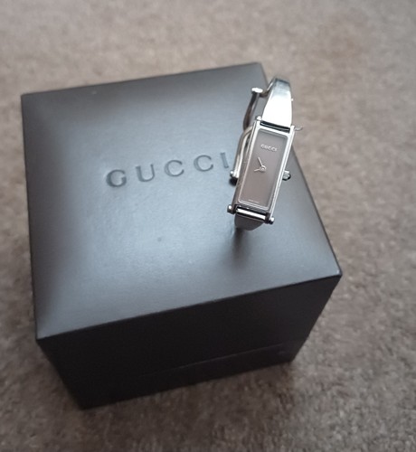 Gucci vintage 1500 ladies - gucci,