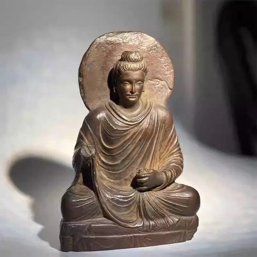 Handcrafted bronze buddha - bronze,
