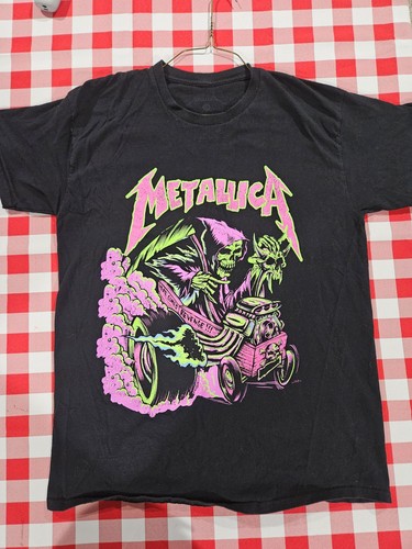Metallica here comes revenge - here,