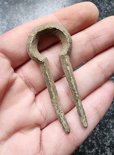 Post medieval jaws jews - post, harp