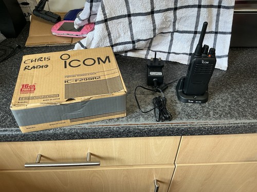 Two way radio icom - radio,