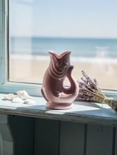 Quirky open mouth fish gluggle