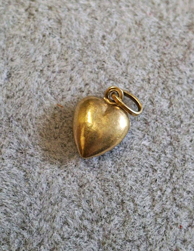 9ct 375gold heart pendant - 9ct,