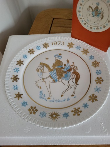 Spode christmas plate 1973 - spode,