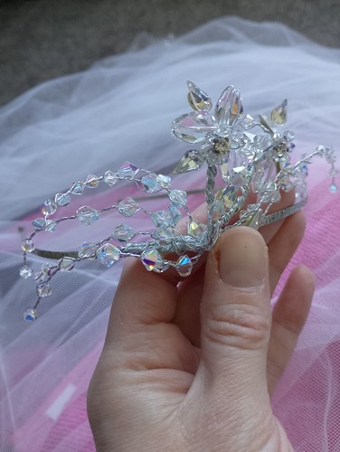 Gorgeous bridal silver crystal - gorgeous,