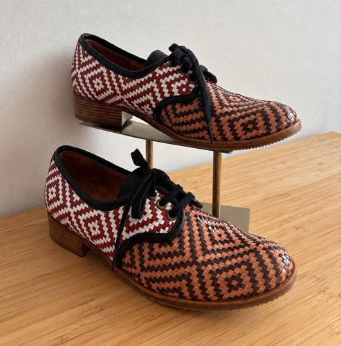 Chie mihara leather - chie, woven