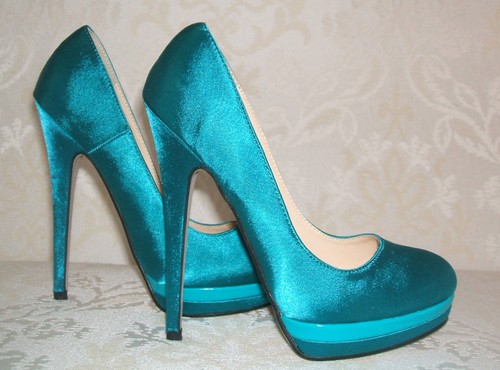 Bnwb size emerald green - emerald,