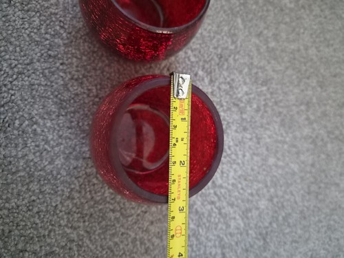 Small round red tealight - red,