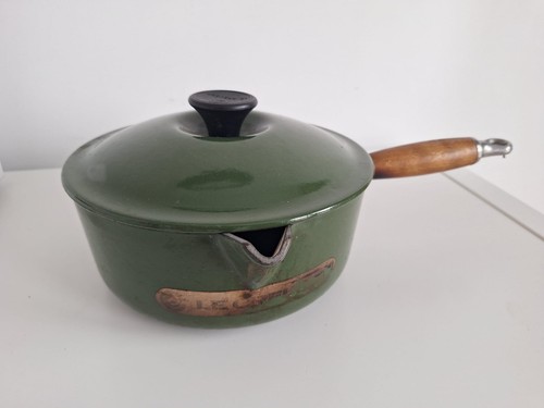 Creuset cast iron - cast,
