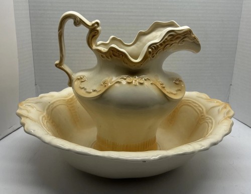 Vintage arnel ceramic - arnel’s,