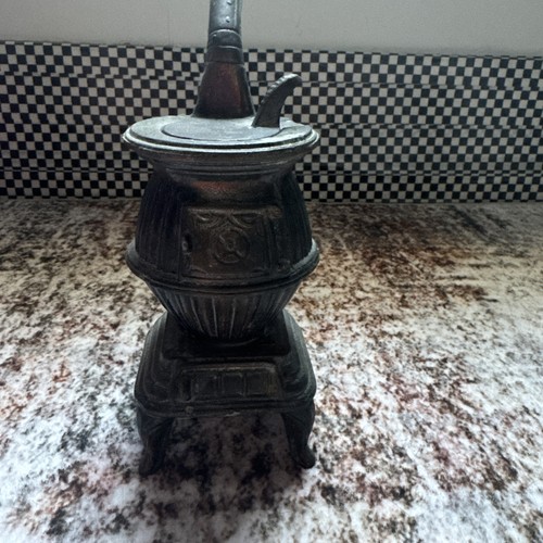 Vintage cast iron pot belly - cast,