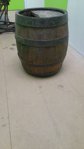 Old oak whiskey - whiskey, barrel