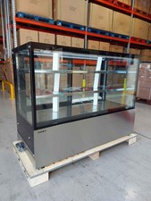 900CD 330L Freestanding Cake