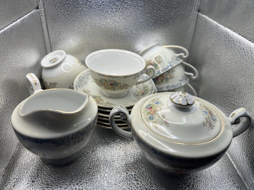 Antique royal crown - royal,