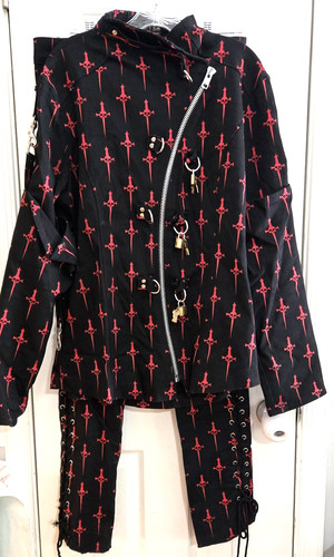 Rare y2k lip - lip, gothic