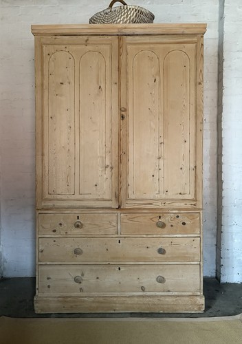 Large antique pine linen - antique, press