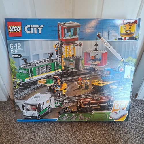 Lego city cargo train - city:,