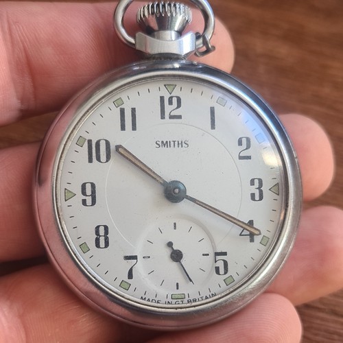 Vintage metal gents smiths - vintage,