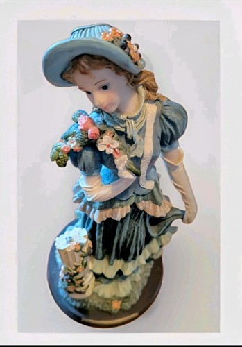Juliana collection figurine - juliana,