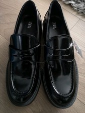 Zara Woman's Black Penny