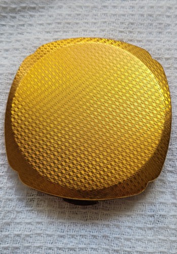 Kigu vintage gold tone - vintage, powder