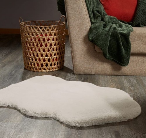 Loft range faux - range, rabbit