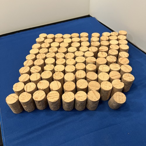 New standard straight corks - new,