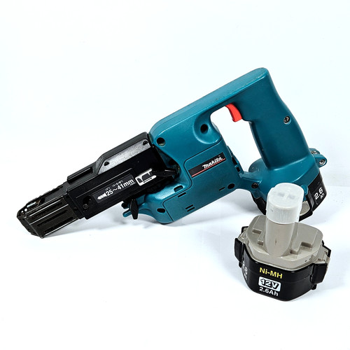 Makita 6835d 12v drill - makita,
