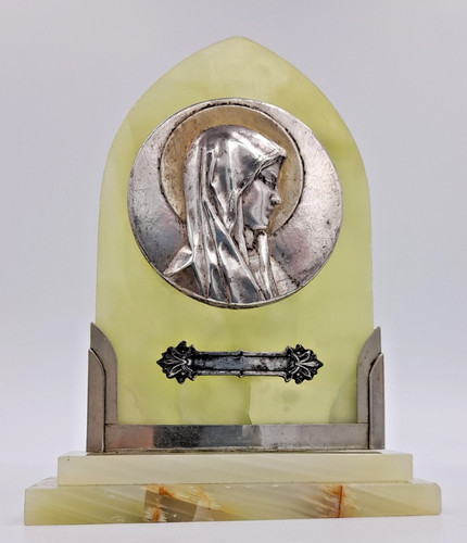 Onyx plaque with medallion - medallion, of