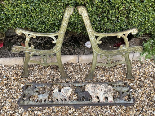 Vintage cast iron zoo animals - cast,