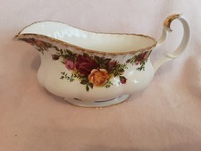 Royal Albert Old Country Roses