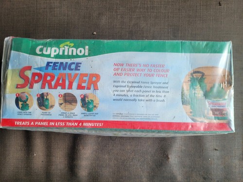 Cuprinol fence sprayer - fence,