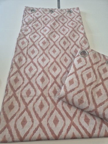 Striking dunelm diamond - striking,