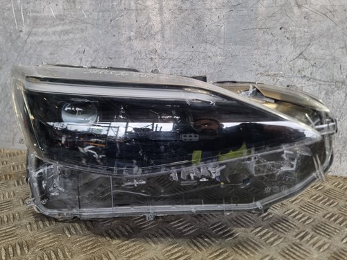 Toyota yaris cross headlight - yaris,