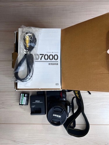 Nikon d7000 2mp dslr - d7000, w/