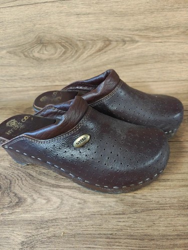 Nyers wooden leather - wooden, clogs.