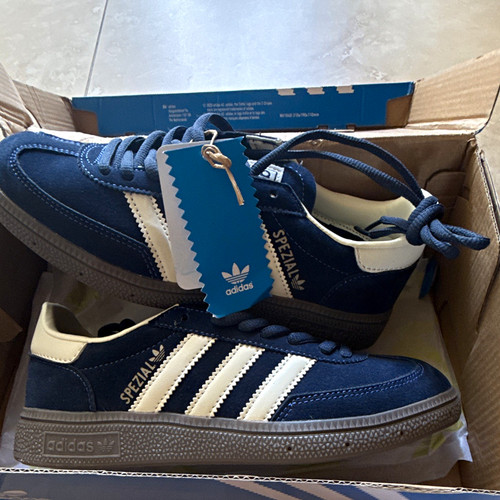 Adidas spezial blue - adidas,