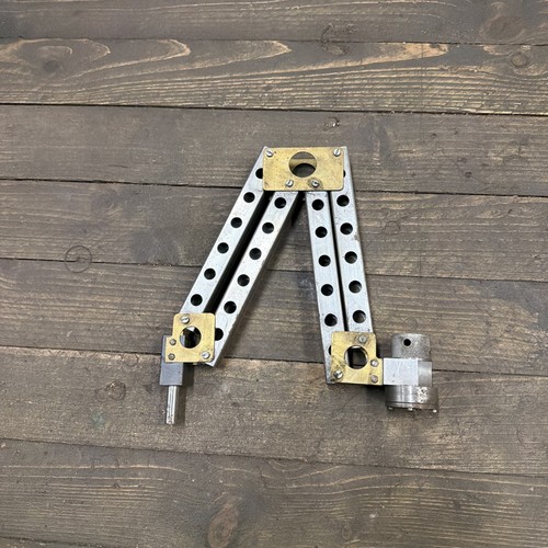 Vintage shop made - tapping, aid