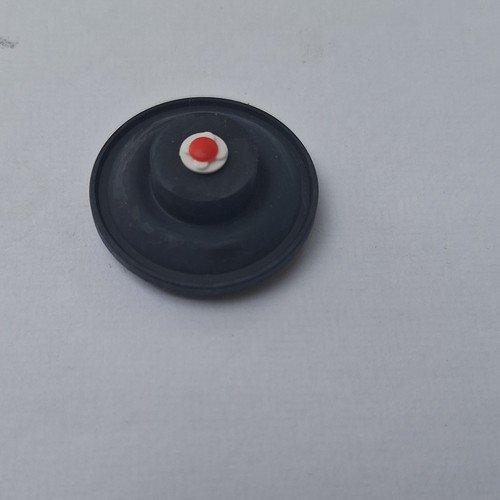 Twist lock diaphragm - lock, toilet